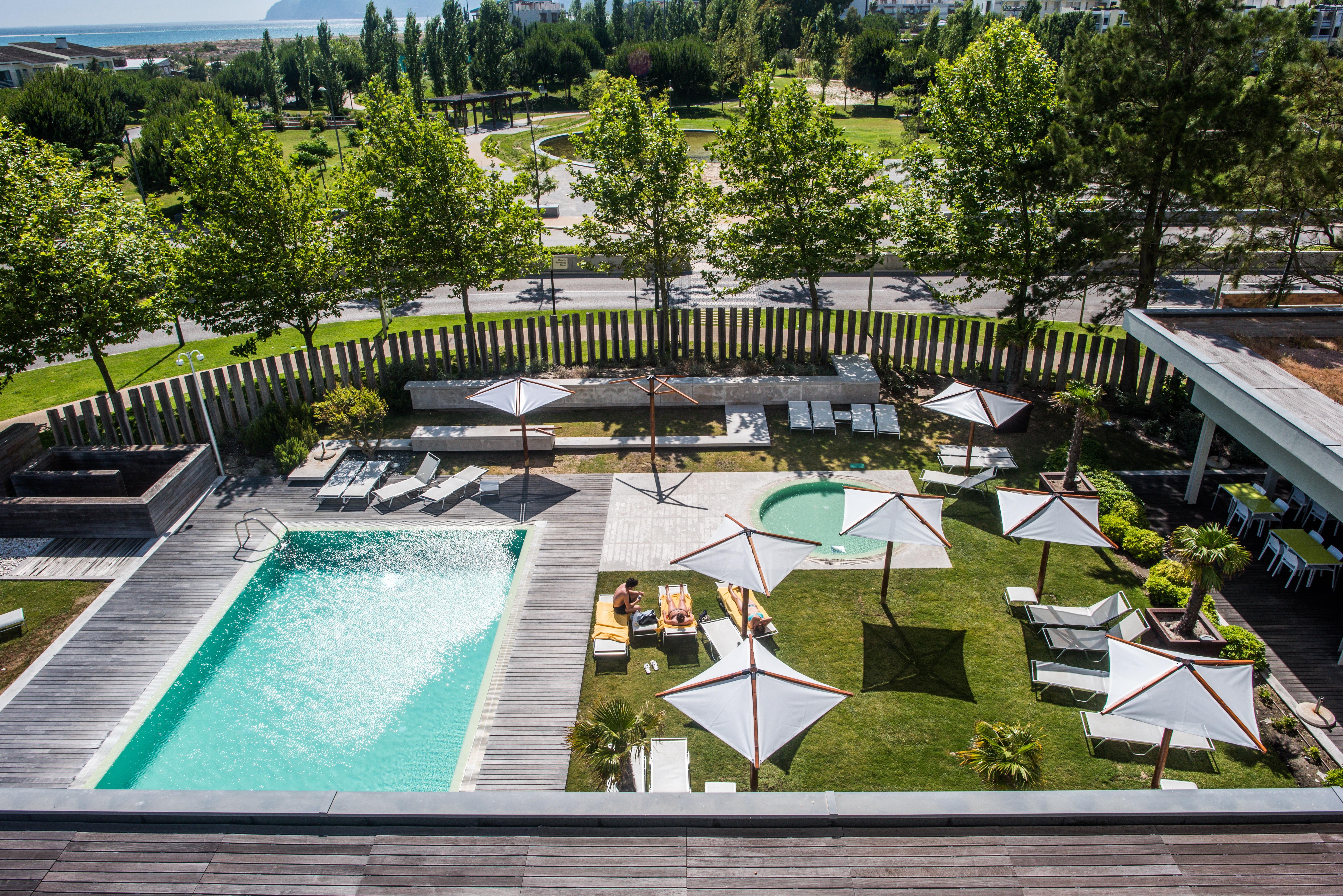 The Editory By The Sea Troia Comporta Hotel Екстер'єр фото The swimming pool at the hotel