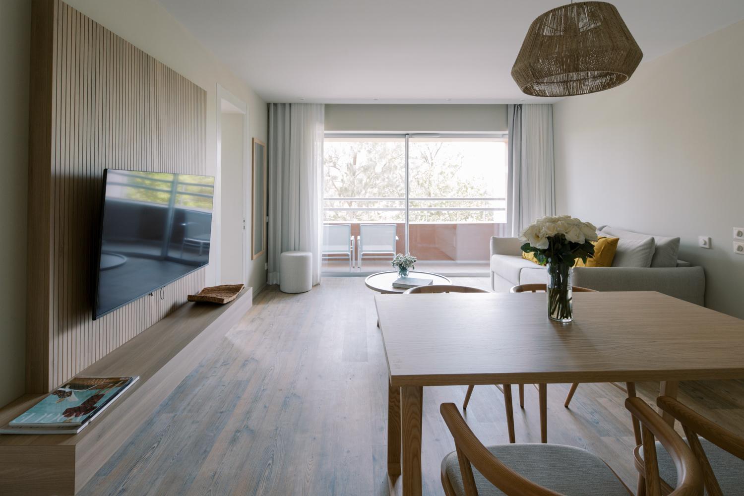 The Editory By The Sea Troia Comporta Hotel Екстер'єр фото A living room in a typical apartment